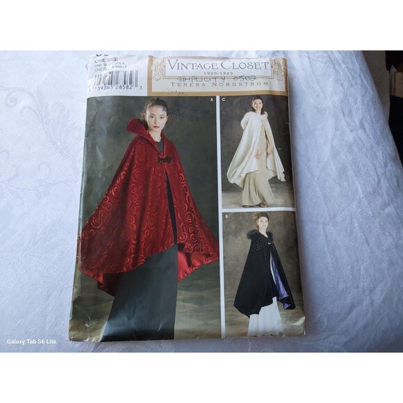Simplicity sewing pattern cape with hood or high collar UNCUT Vintage Closet - Picture 2 of 6